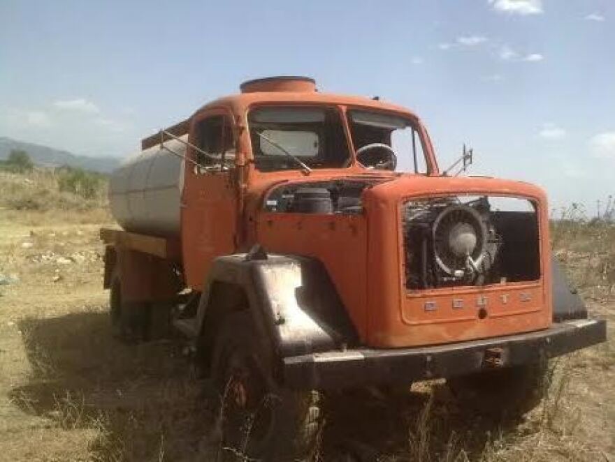 Βόλφγκανγκ Σόιμπλε: Το πυροσβεστικό όχημα που είχε δωρίσει στο δήμο Μακροκώμης και η ανακήρυξη του σε επίτιμο δημότη