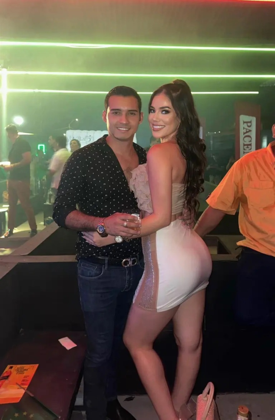 Βολιβία: «Μπλεξίματα» με τον νόμο για εστεμμένη καλλονή - Ύποπτη για όπλα και ναρκωτικά - Δείτε φωτογραφίες