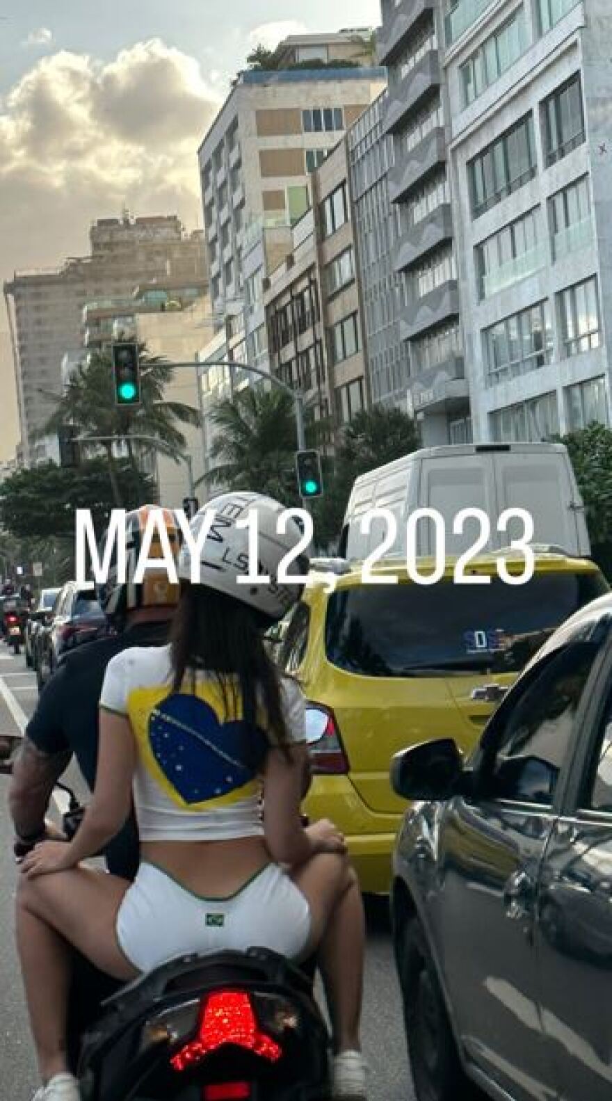 Έμιλι Ραταϊκόφσκι: «Θυμάται» τις καλύτερες και πιο σέξι στιγμές της από το 2023 - Δείτε φωτογραφίες