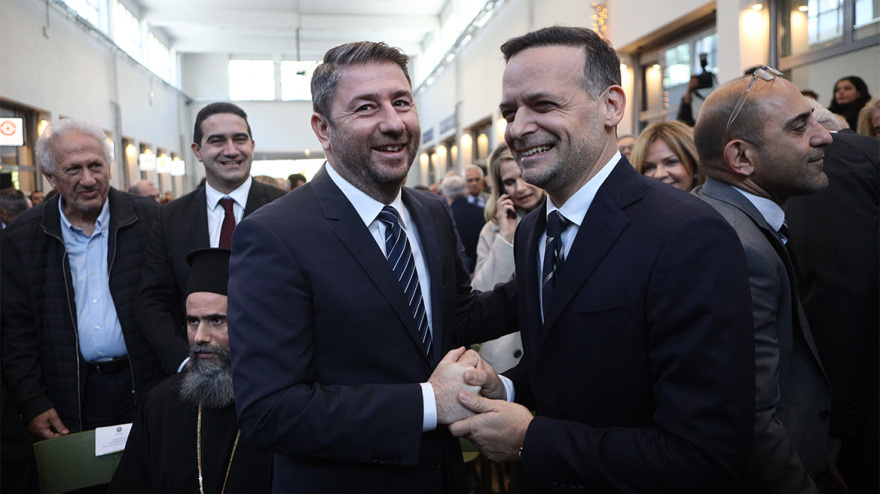 Δήμαρχος Αθηναίων ορκίστηκε ο Χάρης Δούκας – Δείτε βίντεο και φωτογραφίες