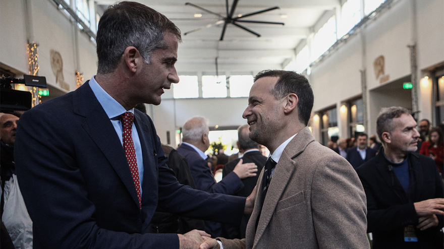 Δήμαρχος Αθηναίων ορκίστηκε ο Χάρης Δούκας – Δείτε βίντεο και φωτογραφίες