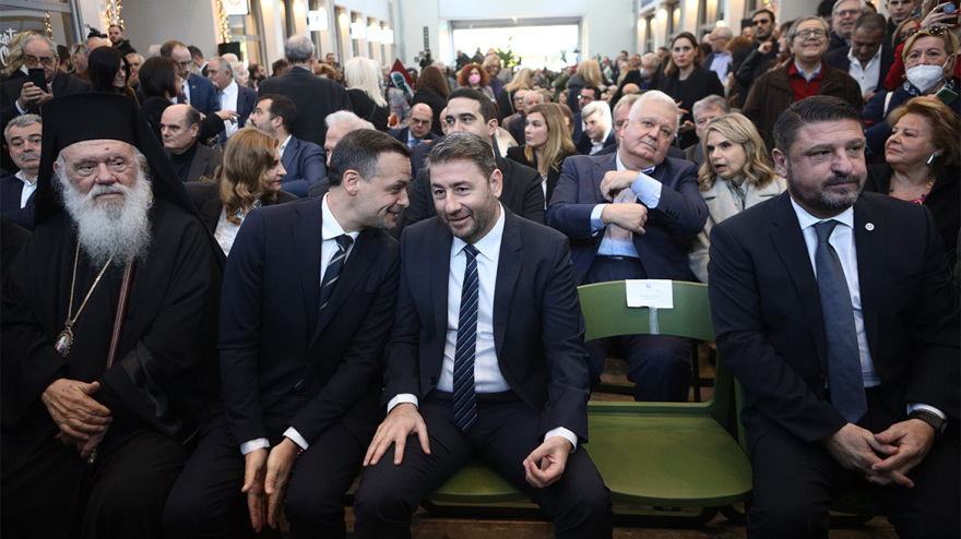 Δήμαρχος Αθηναίων ορκίστηκε ο Χάρης Δούκας – Δείτε βίντεο και φωτογραφίες