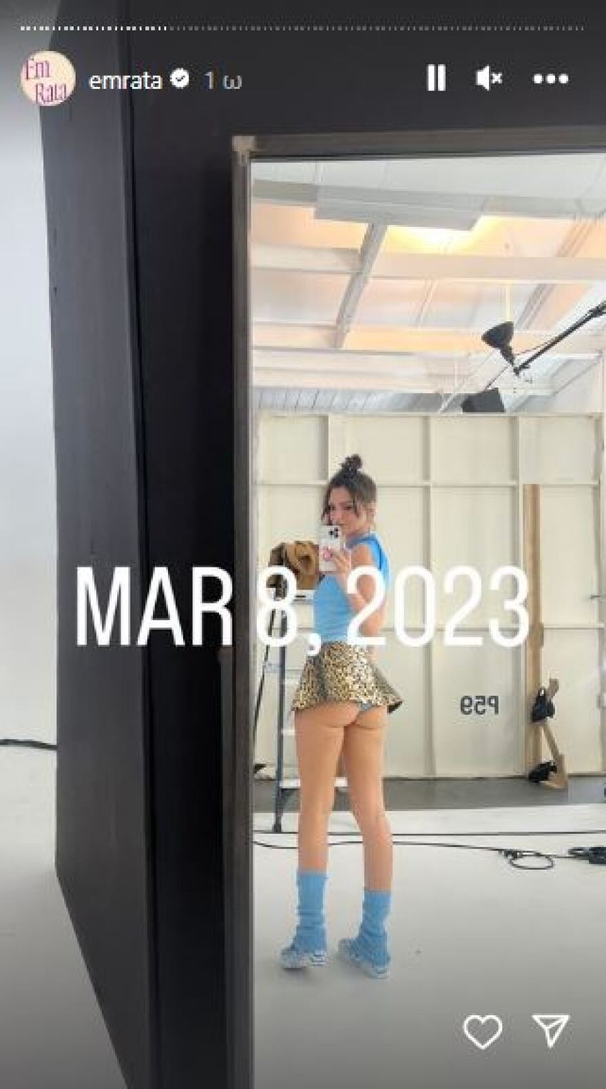 Έμιλι Ραταϊκόφσκι: «Θυμάται» τις καλύτερες και πιο σέξι στιγμές της από το 2023 - Δείτε φωτογραφίες