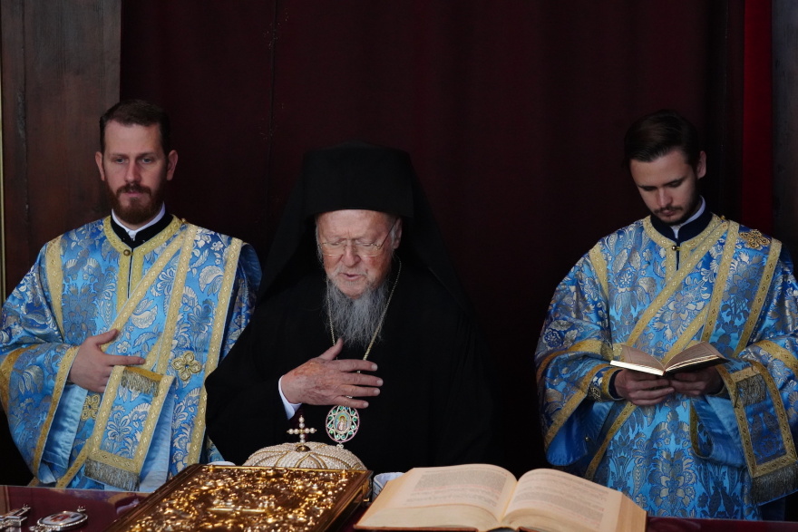 Οικουμενικός Πατριάρχης Βαρθολομαίος: Πρώτη Πατριαρχική Λειτουργία στον ναό του Αγίου Στεφάνου στην Κωνσταντινούπολη