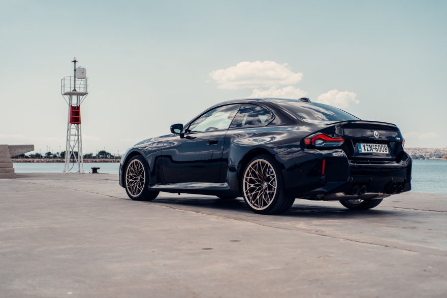 Νέα άφιξη: Η BMW M2 προσφέρει καθηλωτική οδηγική εμπειρία