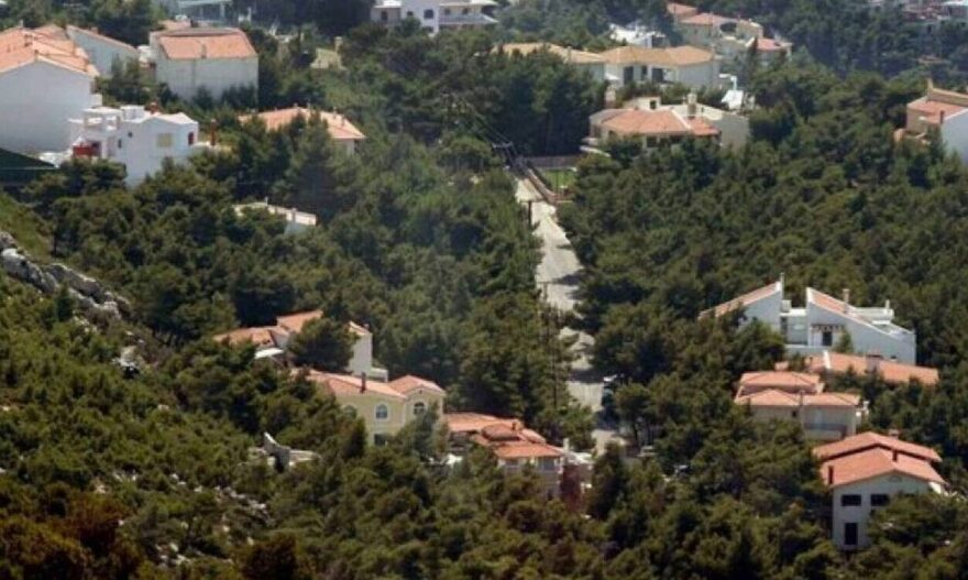 Το σχέδιο για την εκτός σχεδίου δόμηση: Αλλαγές, εξαιρέσεις και ανησυχίες για απαξίωση εκτάσεων