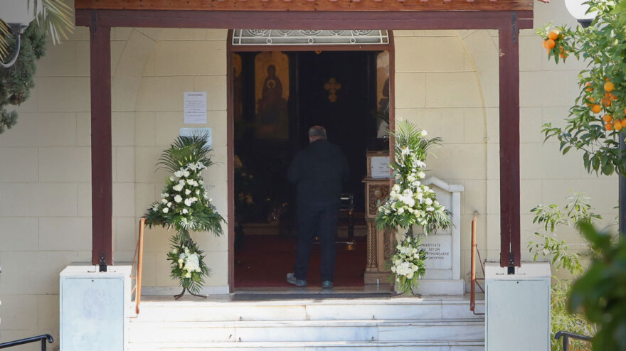 Νέα Σμύρνη: Ο 18χρονος απολογήθηκε για τη δολοφονία του αδερφού του που κηδεύτηκε την ίδια ώρα