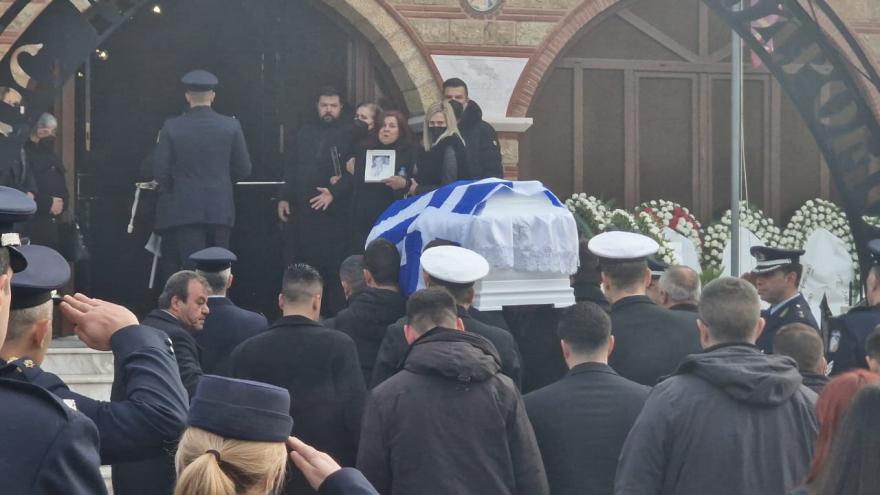 Θεσσαλονίκη: Τελευταίο «αντίο» στον 32χρονο αστυνομικό που δολοφονήθηκε από τον Νορβηγό