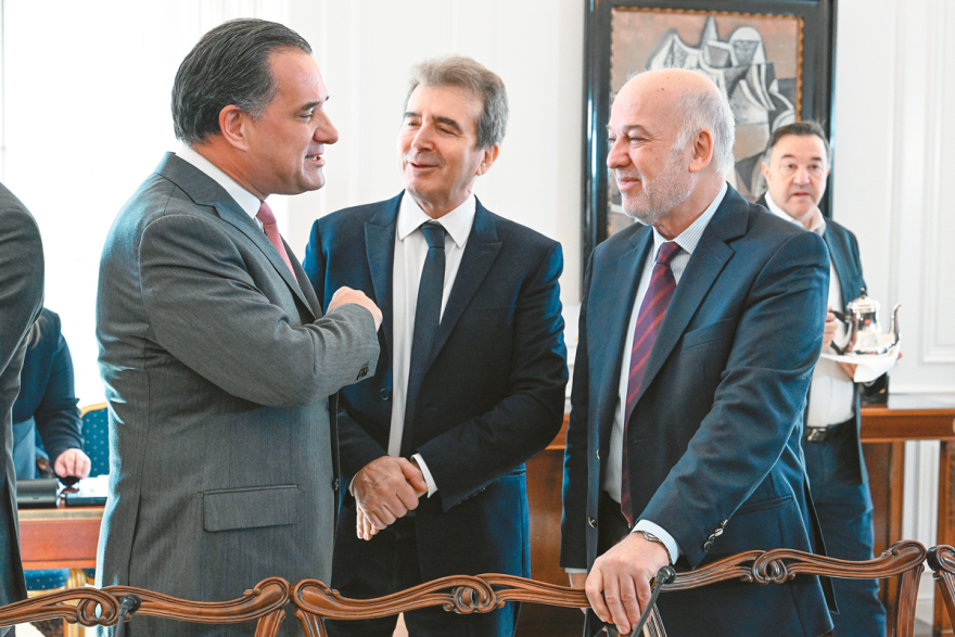 Τα σχέδια της κυβέρνησης για τη νέα χρονιά - Tα 4 νομοσχέδια του Ιανουαρίου 