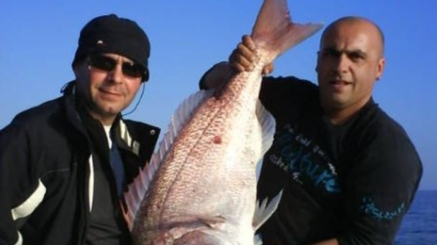 Στέλιος Ρόκκος: Επιστρέφει στο κέντρο που τραγουδάει, μετά τον πνιγμό του αδερφού του