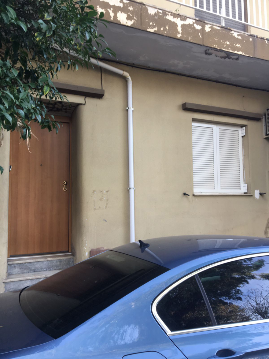 Έγκλημα στο Περιστέρι: Τι είπε στον ανακριτή ο 35χρονος πατροκτόνος - «Ήθελα να σώσω τη μητέρα μου»