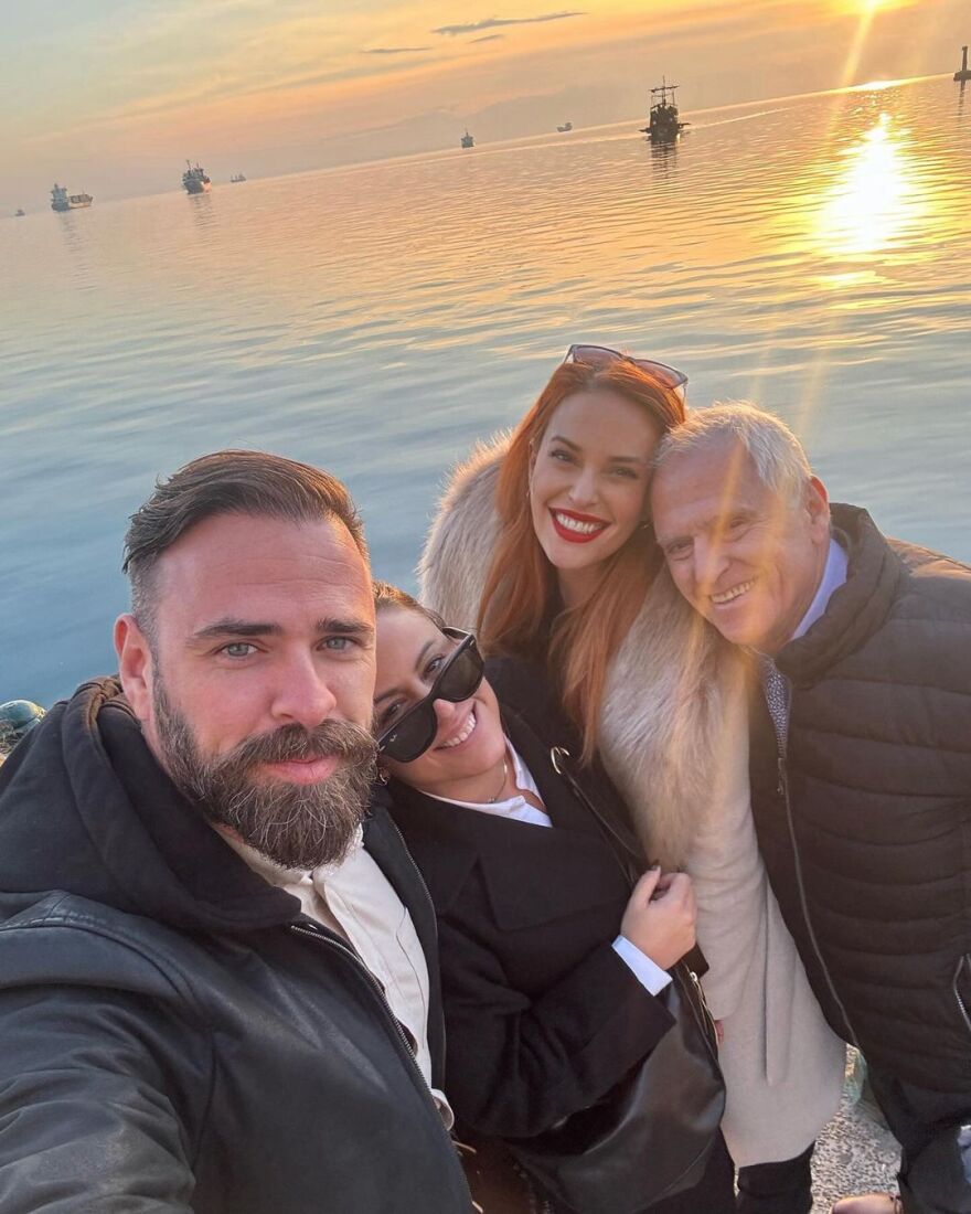 Η Σίσσυ Χρηστίδου πέρασε την Πρωτοχρονιά με τον πατέρα και τον αδερφό της