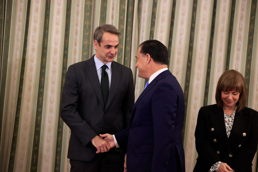 Ορκίστηκαν οι νέοι υπουργοί και υφυπουργοί - Δείτε βίντεο