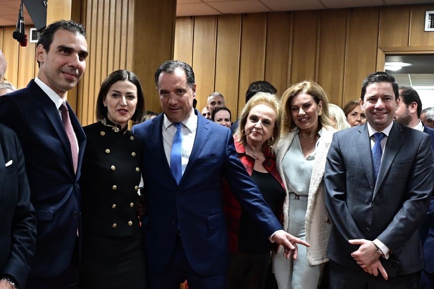 Συνέχιση των μεταρρυθμίσεων προανήγγειλε ο Γεωργιάδης κατά την παράδοση - παραλαβή στο υπουργείο Υγείας