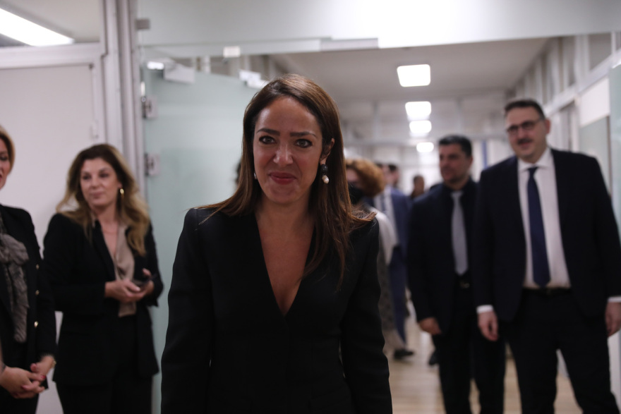 Η Μιχαηλίδου παρέλαβε το υπουργείο Εργασίας - Σημαντικότερη ρύθμιση οι τριετίες ανέφερε ο Αδωνις Γεωργιάδης