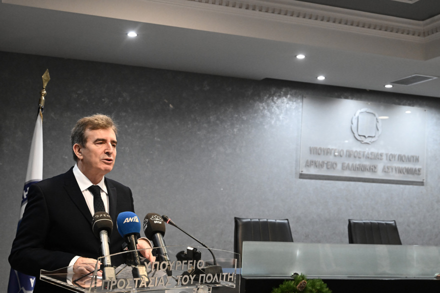 Χρυσοχοΐδης: Παρέλαβε το υπουργείο Προστασίας του Πολίτη - «Έχουμε μείνει πίσω στην αποστολή μας και πρέπει να τρέξουμε»