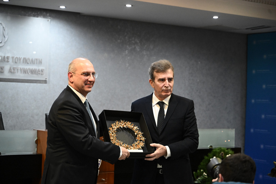 Χρυσοχοΐδης: Παρέλαβε το υπουργείο Προστασίας του Πολίτη - «Έχουμε μείνει πίσω στην αποστολή μας και πρέπει να τρέξουμε»