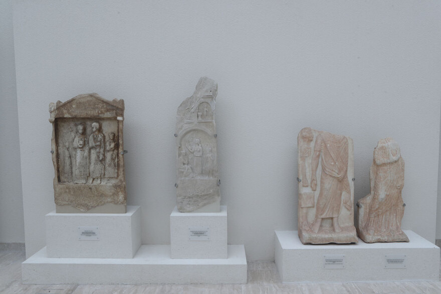 Αιγές - Μητσοτάκης:  Παγκόσμιας σημασίας η αναστήλωση του ανακτόρου στις Αιγές - Δείτε φωτογραφίες