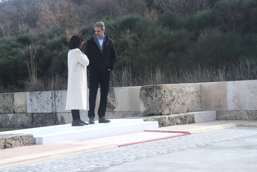 Αιγές - Μητσοτάκης:  Παγκόσμιας σημασίας η αναστήλωση του ανακτόρου στις Αιγές - Δείτε φωτογραφίες