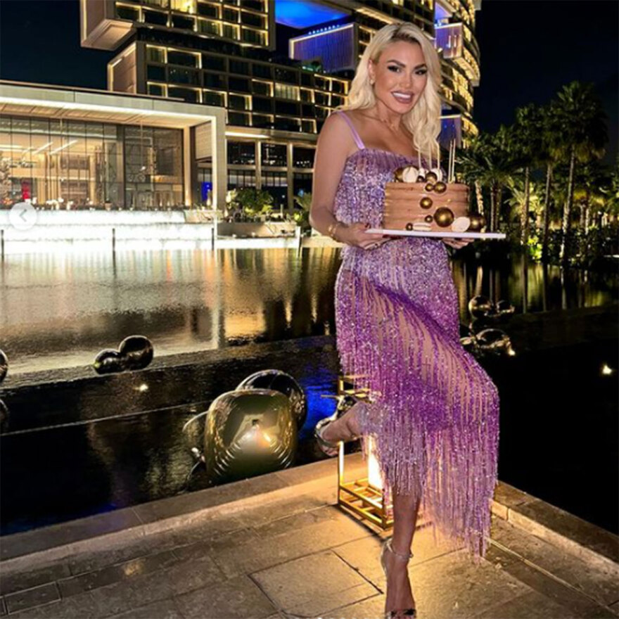 Οι Έλληνες celebrities που υποδέχθηκαν το 2024 στο Ντουμπάι με βουτιές και πάρτι 