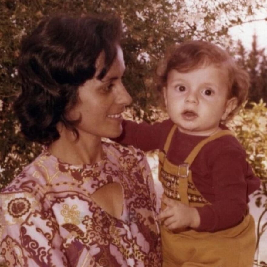 Τάσος Τρύφωνος: Αποχαιρετά τη μητέρα του που έφυγε από τη ζωή - Θα σ' αγαπώ για πάντα, γράφει