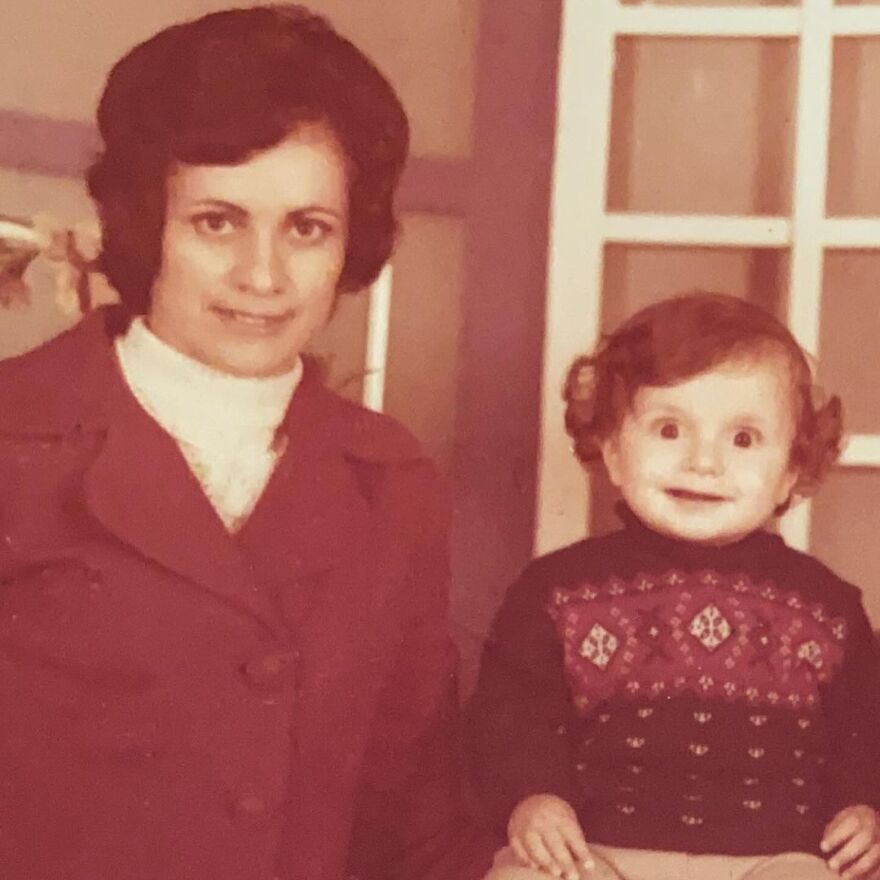 Τάσος Τρύφωνος: Αποχαιρετά τη μητέρα του που έφυγε από τη ζωή - Θα σ' αγαπώ για πάντα, γράφει