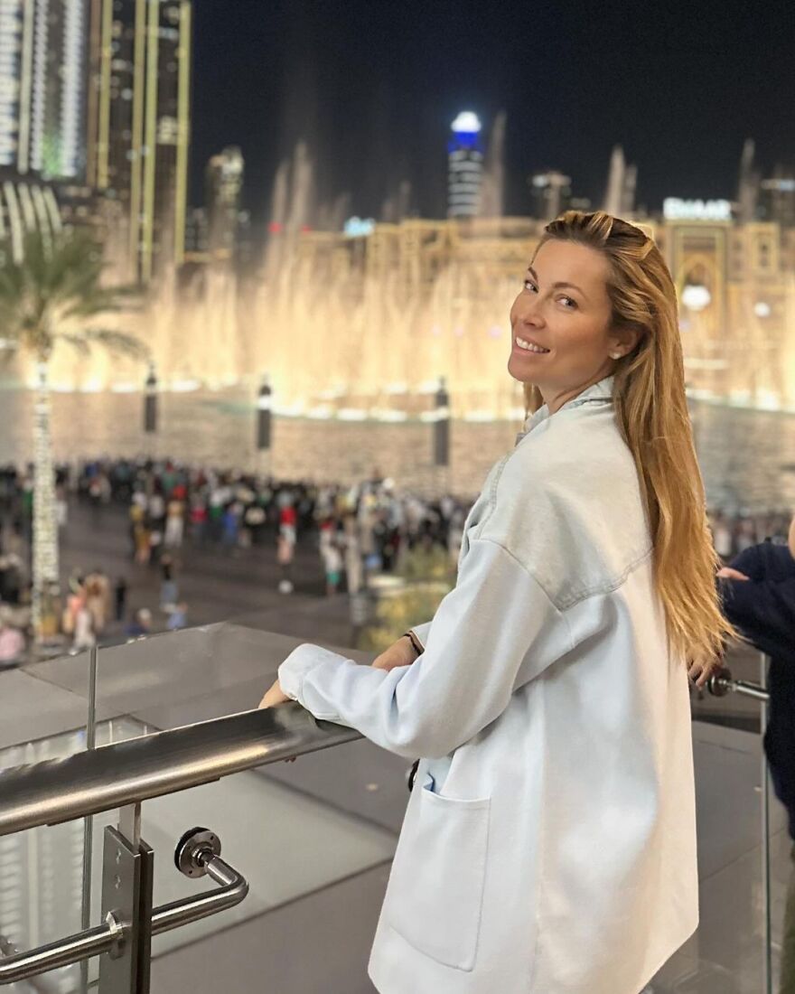 Μαριέττα Χρουσαλά - Λέων Πατίτσας: Φωτογραφίζονται αγκαλιά στη λίμνη Ματζόρε