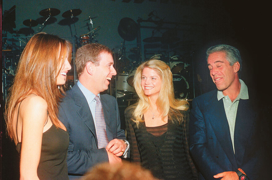 Το «πλυντήριο» της Γκισλέιν Μάξγουελ - Όλοι ήταν «κύριοι», από τον Τραμπ και τον Επστάιν ως τον πρίγκιπα Άντριου
