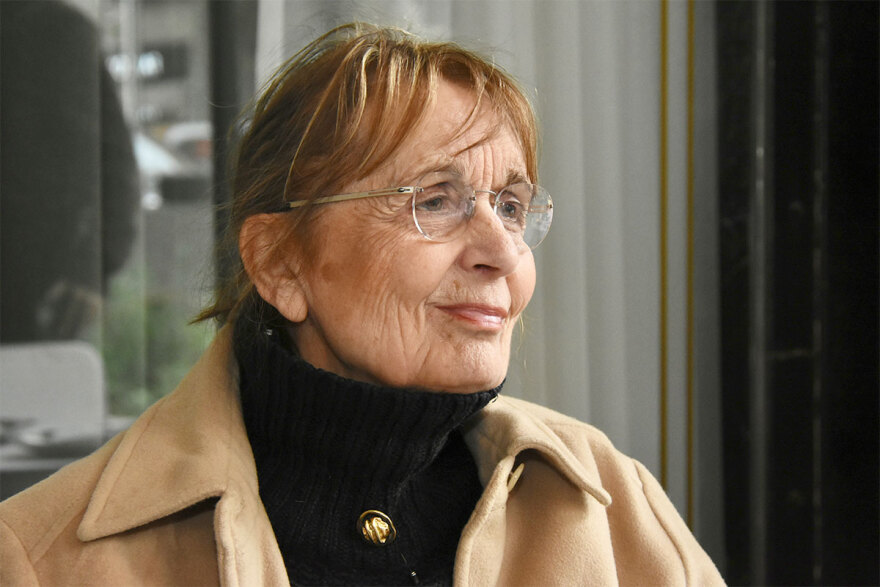 Η Όλγα Μπακομάρου στον Δανίκα: Το backstage 16 συνεντεύξεων με στελέχη της Αριστεράς που έγραψαν ιστορία