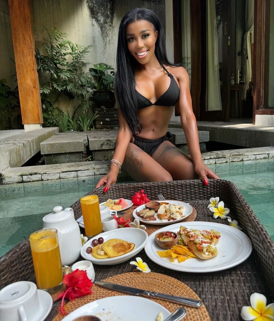 Ελίζαμπεθ Ελέτσι - Νεκτάριος Λεμονίδης: Στο Μπαλί για το ταξίδι του μέλιτος