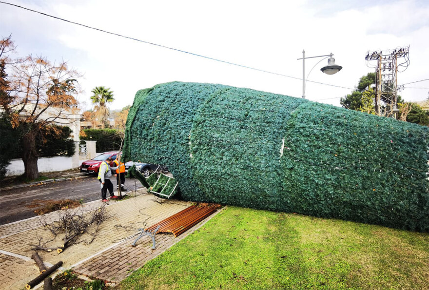 Καιρός: Νέο έκτακτο δελτίο από την ΕΜΥ: Στο κόκκινο 7 περιοχές - Οι θυελλώδεις άνεμοι σάρωσαν Αττική, Θεσσαλονίκη, Ηλεία
