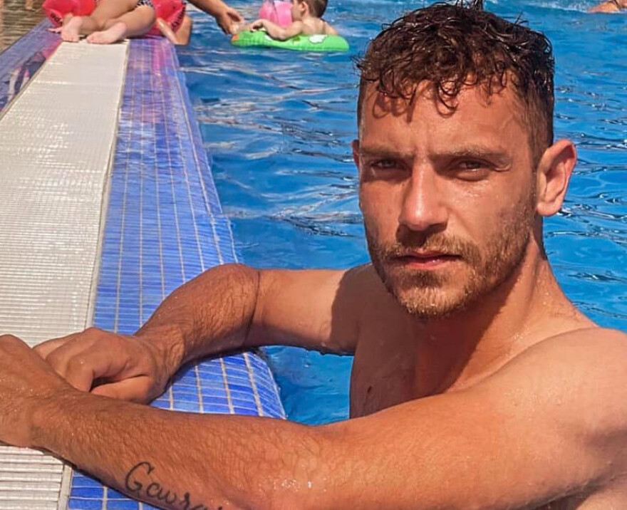 Μεσολόγγι: Τα κενά στα στοιχεία που έδωσε ο 51χρονος στις Αρχές - Ψάχνουν απαντήσεις στο «έξυπνο ρολόι» του 31χρονου Μπάμπη