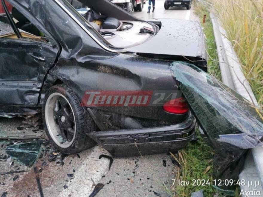 Σφοδρή σύγκρουση οχημάτων στην Ομβρυά - Τραυματίστηκε 12χρονη