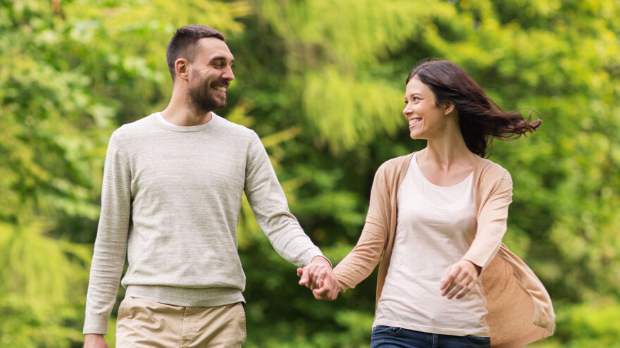 Βγαίνοντας ραντεβού και το 2024 - Ένας οδηγός για την «αποσυμφόρηση» της ερωτικής μας ζωής