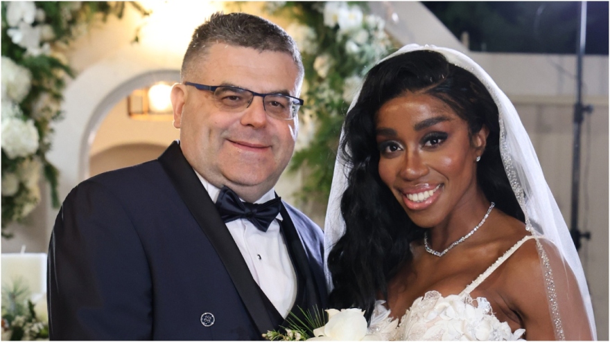 Ελίζαμπεθ Ελέτσι: Έλεγχος της ΑΑΔΕ και στο ινστιτούτο ομορφιάς της - Έψαξαν μέχρι την απόδειξη από το σούπερ μάρκετ