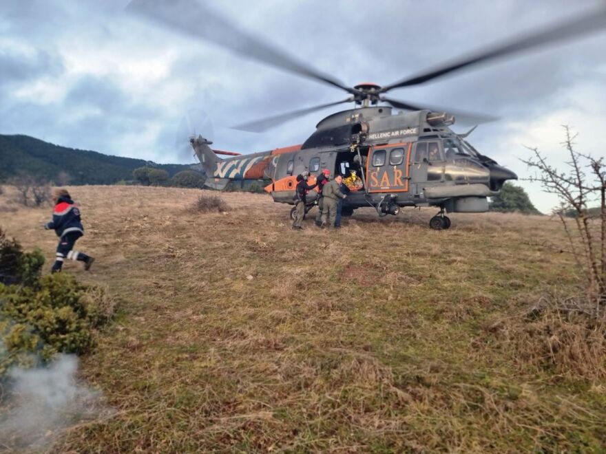 Λάρισα: Απίστευτο ατύχημα για 48χρονο κυνηγό - Έπεσε σε γκρεμό, το όπλο εκπυρσοκρότησε και ακρωτηριάστηκε στο χέρι