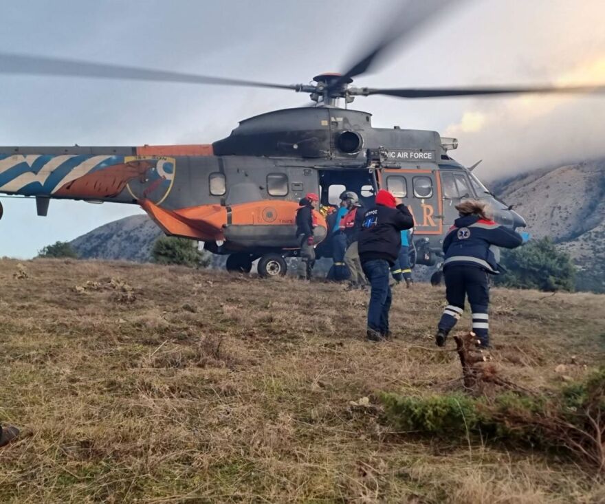 Λάρισα: Απίστευτο ατύχημα για 48χρονο κυνηγό - Έπεσε σε γκρεμό, το όπλο εκπυρσοκρότησε και ακρωτηριάστηκε στο χέρι