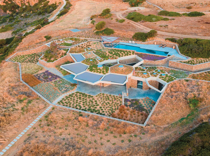 Σύγχρονη αρχιτεκτονική: «Επιστροφή στη Γη» με υπόσκαφα παλάτια - Δείτε φωτογραφίες