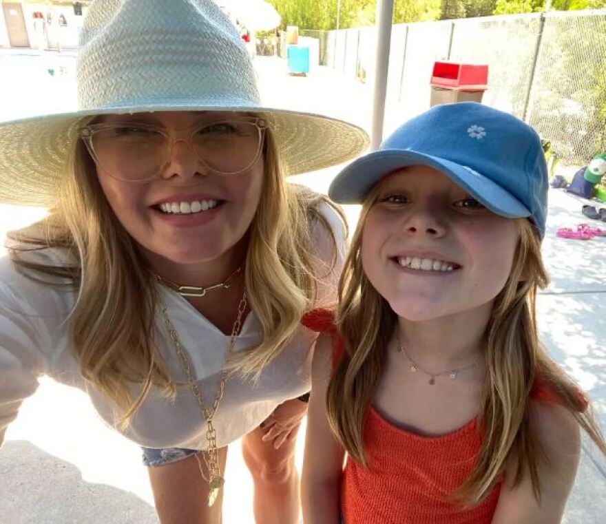 Νικόλ Έγκερτ: Με καρκίνο του μαστού η ηθοποιός του Baywatch - «Με πιάνει πανικός»