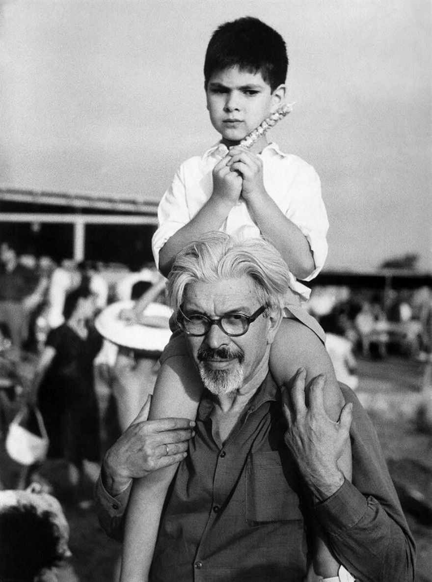 Ο Ανδρέας Εμπειρίκος και «Ο Μέγας Ανατολικός» - Είναι πορνογραφικό έργο; 