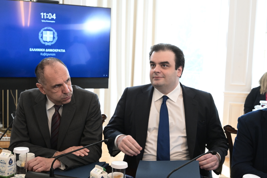 Μητσοτάκης: Νέα μέτρα αύριο κατά της ακρίβειας - Κλείνουμε την πόρτα της παρανομίας για τα αυθαίρετα