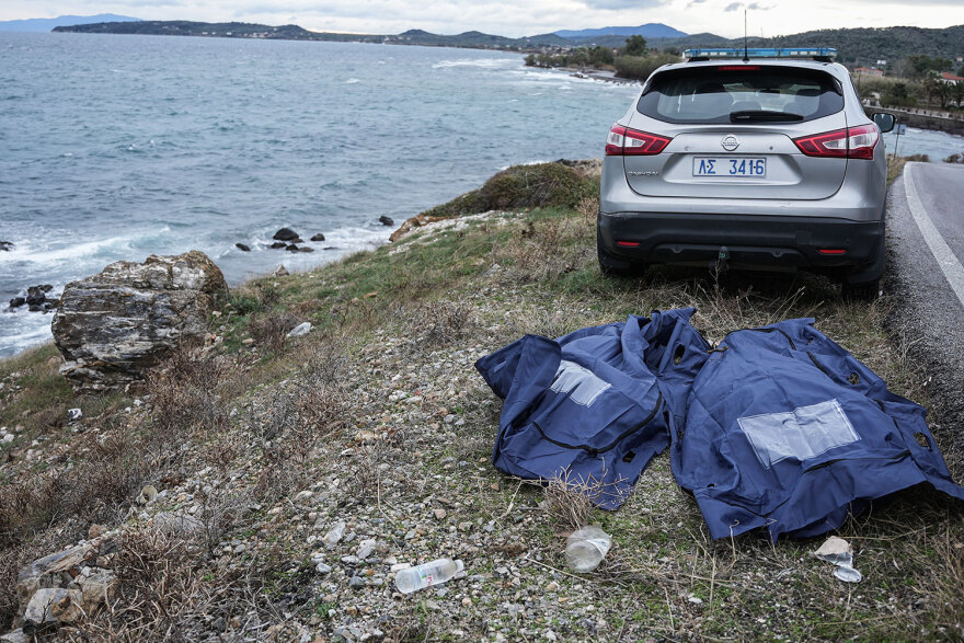 Λέσβος: Τρεις νεκροί σε ναυάγιο με μετανάστες - 18 οι διασώθεντες, 15 οι αγνοούμενοι