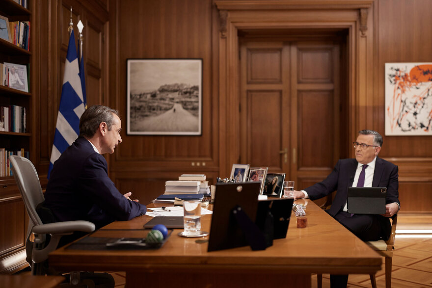 Μητσοτάκης: Όχι στην παρένθετη μητέρα στα ομόφυλα ζευγάρια - Δεν θα βάλω κομματική πειθαρχία στους βουλευτές - Βίντεο