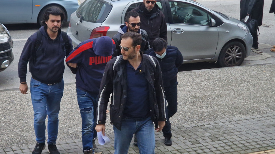 Θεσσαλονίκη: Στον ανακριτή οι δύο συλληφθέντες για την άγρια δολοφονία της Γεωργίας – Δείτε βίντεο