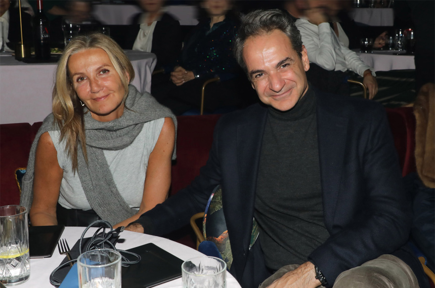 Μπέτυ Μαγγίρα: «Ήταν ρομαντικό ραντεβού, της χάιδευε το χέρι» είπε για την έξοδο Μητσοτάκη-Μαρέβας στη Μαρινέλλα