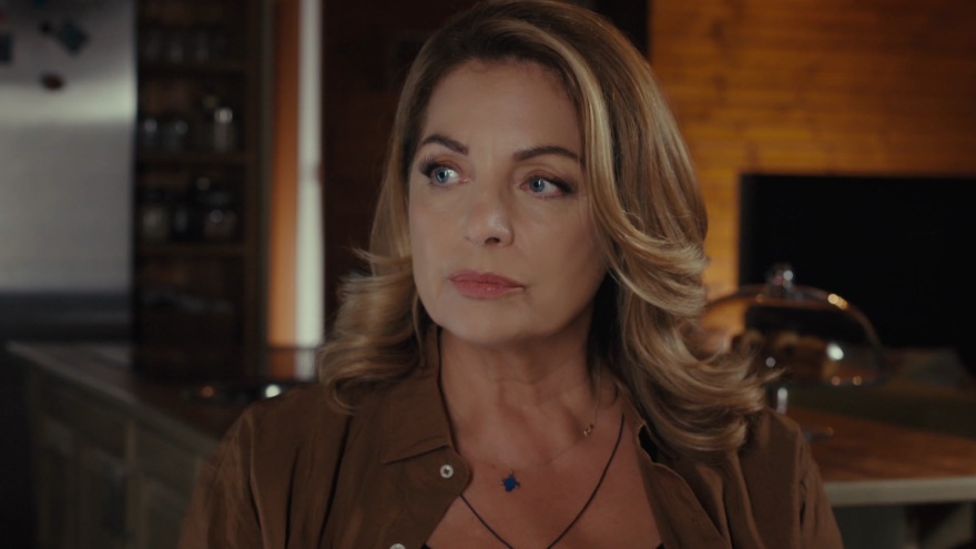 Η Γη της Ελιάς: Ο γάμος του Ισίδωρου με την Αμαλία κλονίζεται