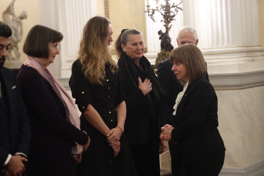 Με τον Μεγαλόσταυρο του Τάγματος τιμήθηκαν τα αδέρφια Μανδαλιού που σκοτώθηκαν στο τροχαίο στη Λιβύη - Δείτε φωτογραφίες