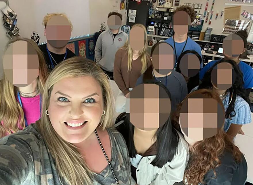 Τέξας: Εκπαιδευτικός συνελήφθη για σχέση με μαθήτριά της - Την είχαν ψηφίσει «δασκάλα της χρονιάς»