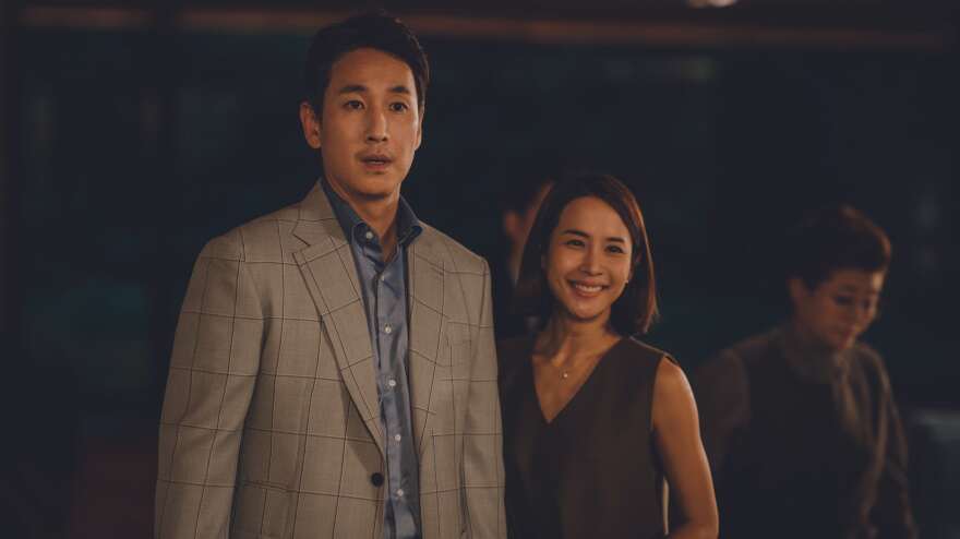 Παράσιτα: Ο σκηνοθέτης της ταινίας, Μπονγκ Τζουν-χο, ζητά να γίνει έρευνα για τις συνθήκες θανάτου του πρωταγωνιστή 