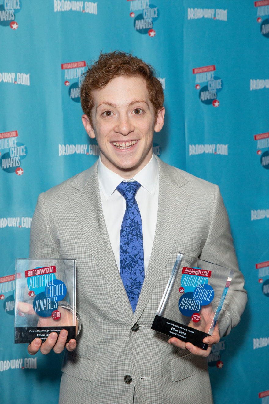 Αριάνα Γκράντε: Οι φαν τα «βάζουν» μαζί της - Καταστρέφεις σπίτια και οικογένειες, της γράφουν 